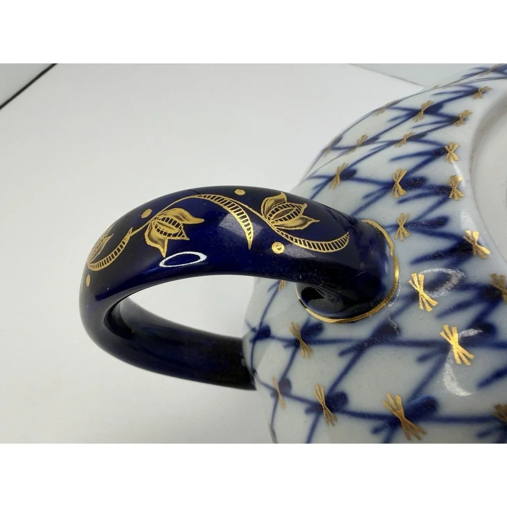 Lomonosov Porcelain Large Cobalt Blue Net Teapot Gold‎ 7 1/8